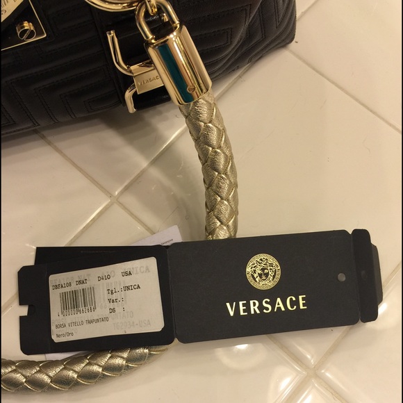 Beautiful black and gold Versace(authentic) purse - Picture 2 of 4