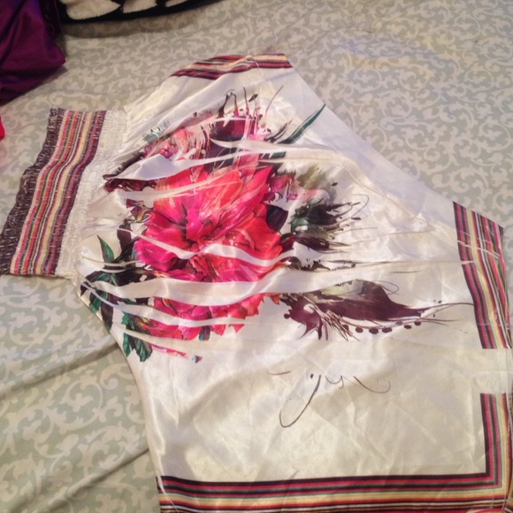 One armed Janice blouse