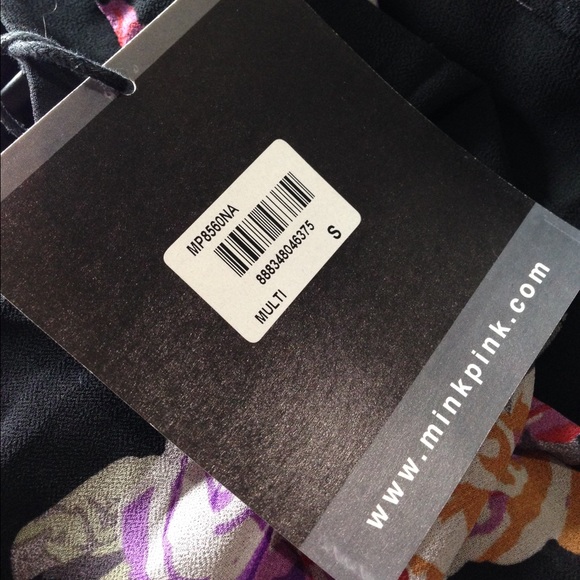 MINK PINK 🌸 Light Floral Breeze Maxi Skirt - Picture 3 of 3