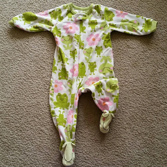 12 mos footed sleeper