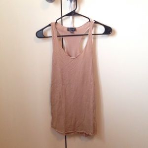Sleeveless top in light brown
