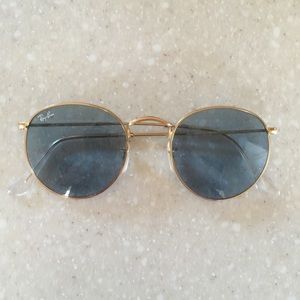 Ray Ban's Metal Round Sunglasses