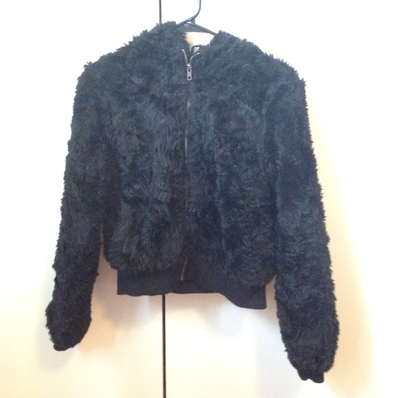 H&M slight cropped jacket