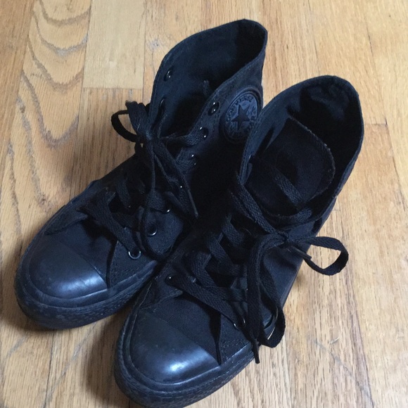 *Bundled* Converse High Top Sneakers All Black - Picture 1 of 4