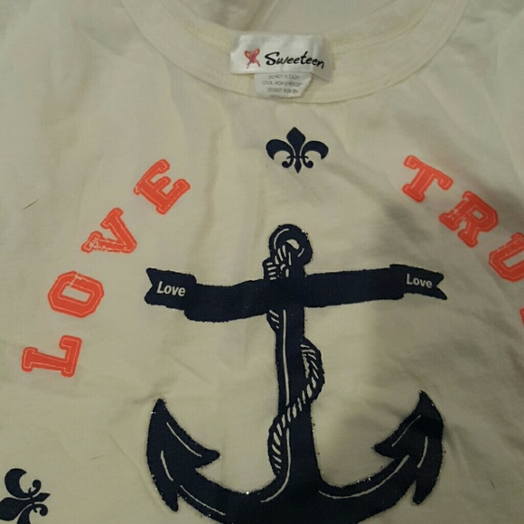 Shirt - Picture 2 of 2