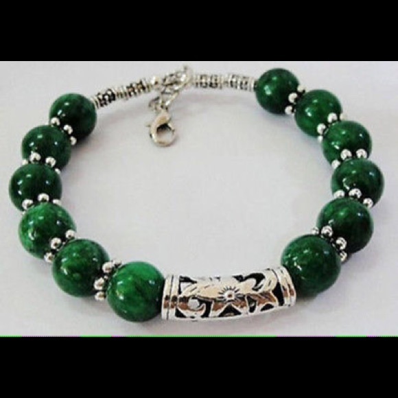 Beautiful tibetan silver bracelet