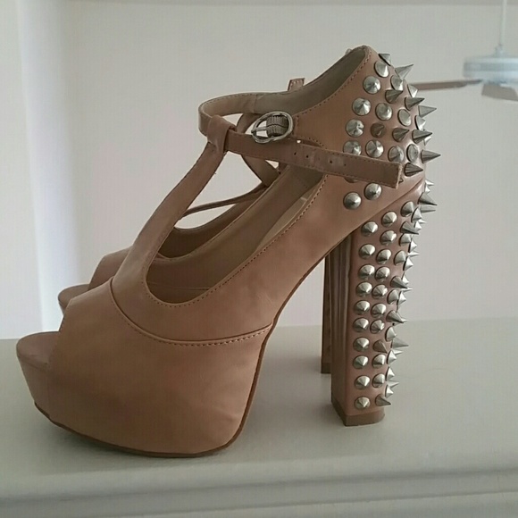 Tan thick wedge heels