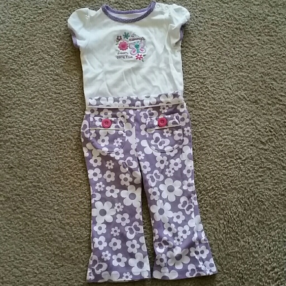12 mos "I'm mommy's dream come true" 2pc outfit