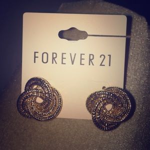 NEW Forever 21 Earrings