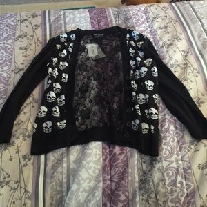 Skull sweater