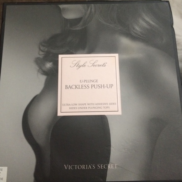 U Plunge Backless Push-Up