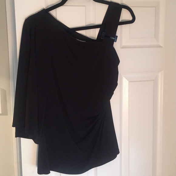 Cache one sleeve blouse