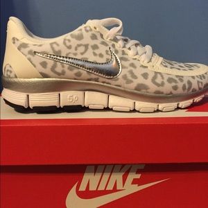 BRAND NEW white cheetah print Nikes! 😍😍😍😍