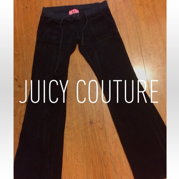 BLACK JUICY COUTURE VELOUR PANTS!