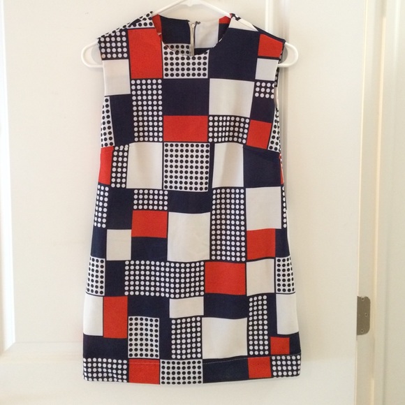 TRADED// Retro vintage mini dress!