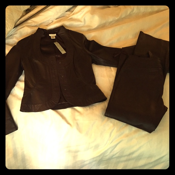NWT  Cache leather pant suit