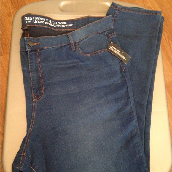 *REPOSH PRICE FIRM* Gap Forever Stretch Jeans