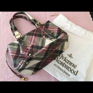 Vivienne Westwood classic top handle