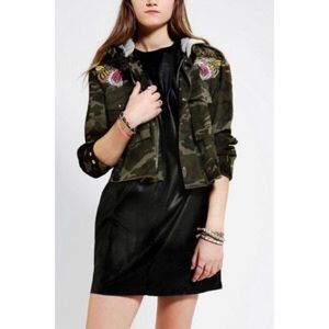 UNIF X UO Tiger Yell Camo Jacket