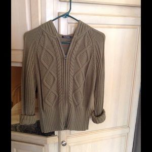 Cute Cable knit zip-up hoody sweater- EUC!