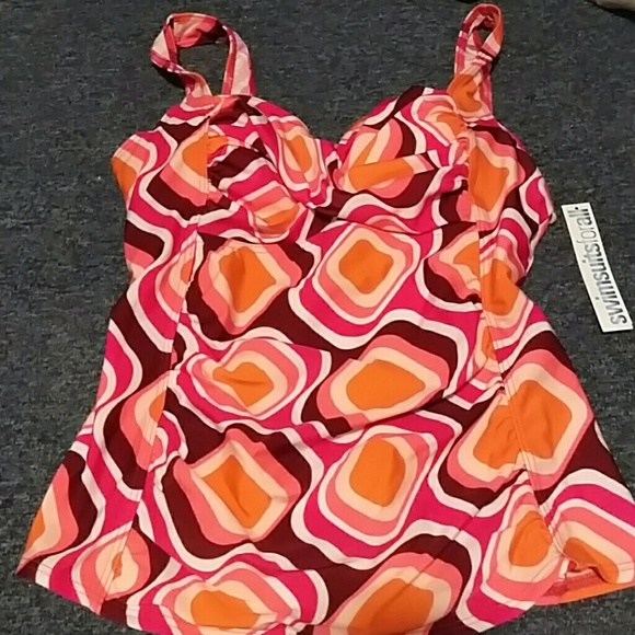 Swimsuits for all top - Picture 1 of 1