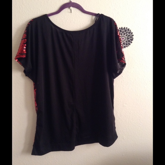 NWT Plus size's available - Picture 2 of 2