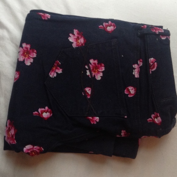 Abercrombie floral jeans