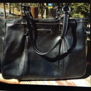 Black coach gallery tote authentic