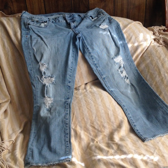 American Eagle Artist Capri Size 16