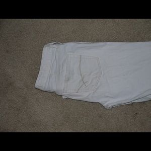 Bullhead white skinny jeans