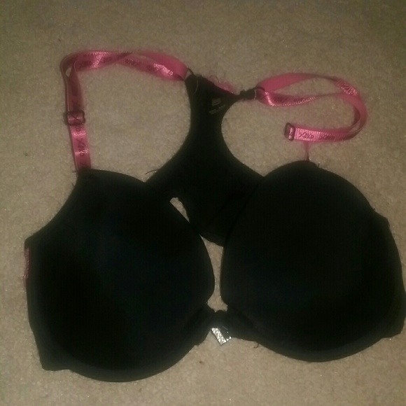 Bras - Picture 2 of 3