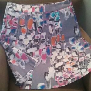 Summery mid-length skirt