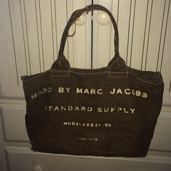 Marc BY Marc Jacobs Medium Tote