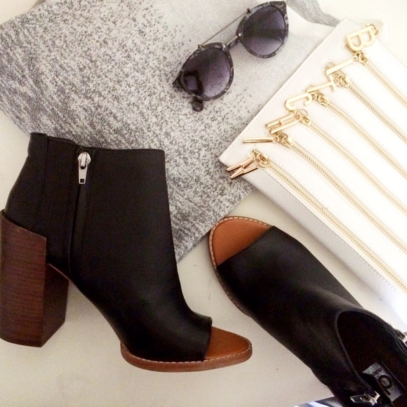 DV by Dolce Vita Shoes - Open Toe Ankle Boots