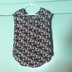 Floral forever 21 shirt