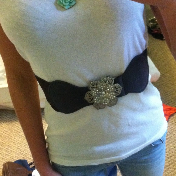 Charming Charlie's Brown Belt Size Small - Picture 1 of 1