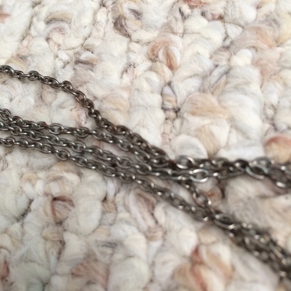 Necklace - Picture 3 of 4