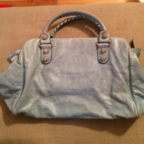 Balenciaga - Picture 3 of 4