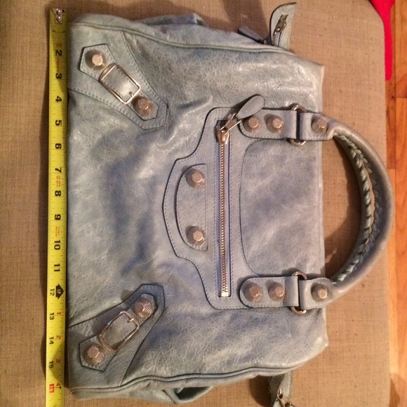 Balenciaga - Picture 4 of 4