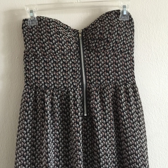 High-Low Dress - Picture 2 of 4