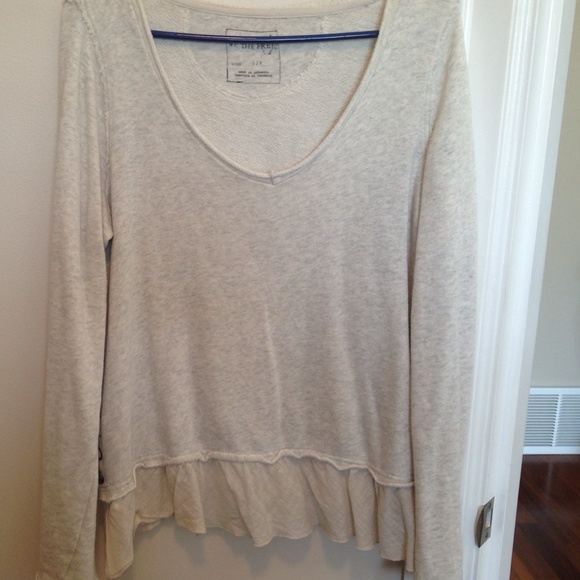 Flowy sweatshirt