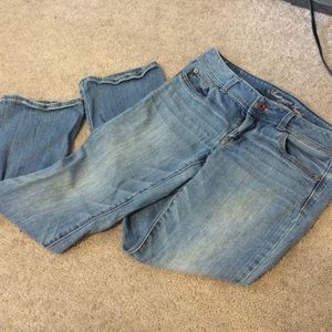 AE slim boot, size 8 short jeans