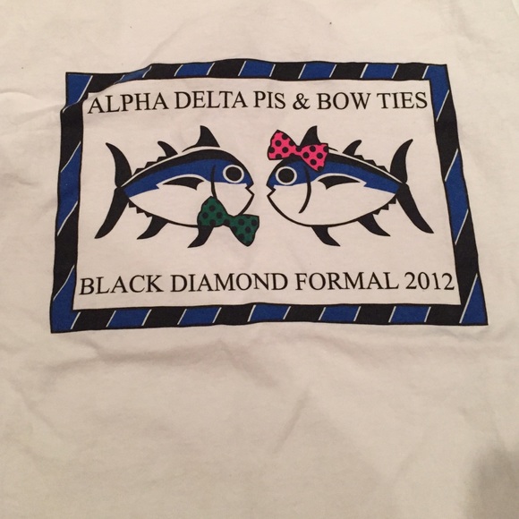 Southern tide tshirt ADPI