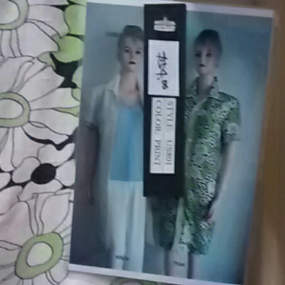 Unique Silk 100% Silk Button Down Collar Dress - Picture 2 of 4