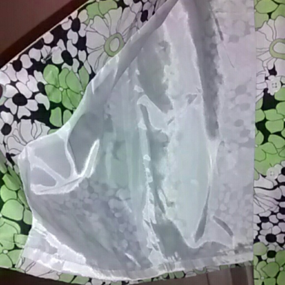 Unique Silk 100% Silk Button Down Collar Dress - Picture 4 of 4