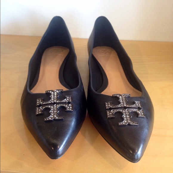 💢SOLD💢 Tory Burch Pointy Toe Flats