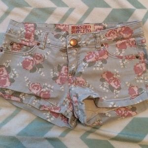 Mossimo floral shorts