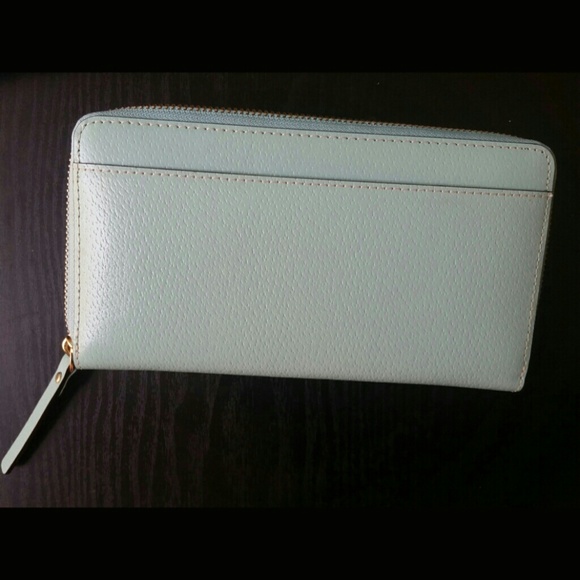 SOLD - Picture 3 of 3