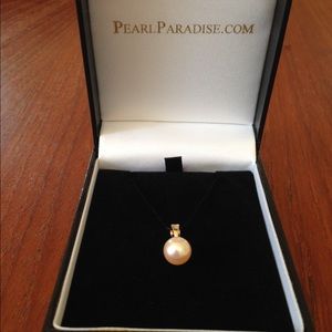 Freshwater Pearl 8.0-9.0 mm w/ 14K Gold facet