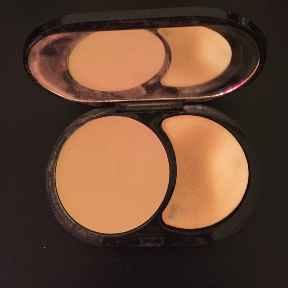 🚫TRADED🚫 Sephora Powder Foundation